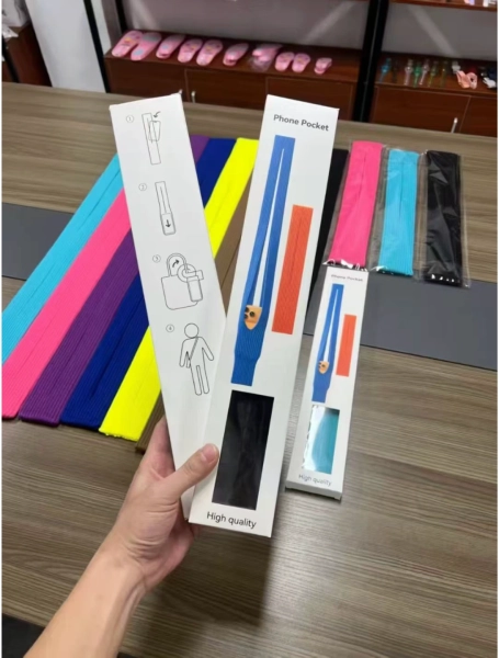 גרב לאייפון – כשהאייפון נהפך לאביזר לבוש מה זה בכלל “גרב לאייפון”?